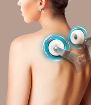 A woman with bare shoulders receives a shoulder massage from the Daiwa Majesty Massage Chair, accented by blue motion effects—demonstrating Daiwa’s 3D body scan technology for personalized comfort.