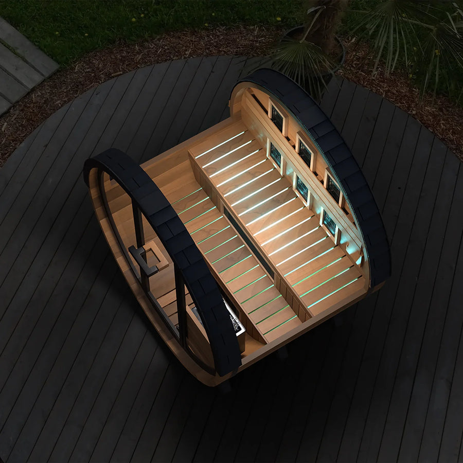 Finnmark FD-7 Outdoor Hybrid Infrared and Traditional 4-Person Thermo-Aspen Barrel Sauna