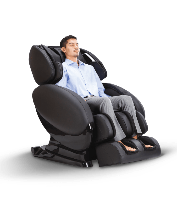A man relaxes in the Daiwa Relax 2 Zero 3D Massage Chair, enjoying its advanced full-body massage and therapeutic features.